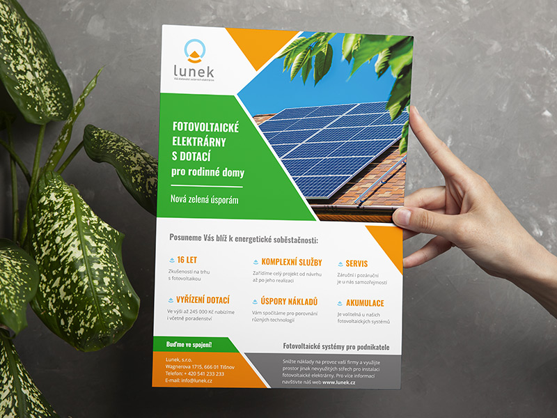 Grafický návrh letáku společnosti Lunek o fotovoltaických elektrárnách pro rodinné domy.